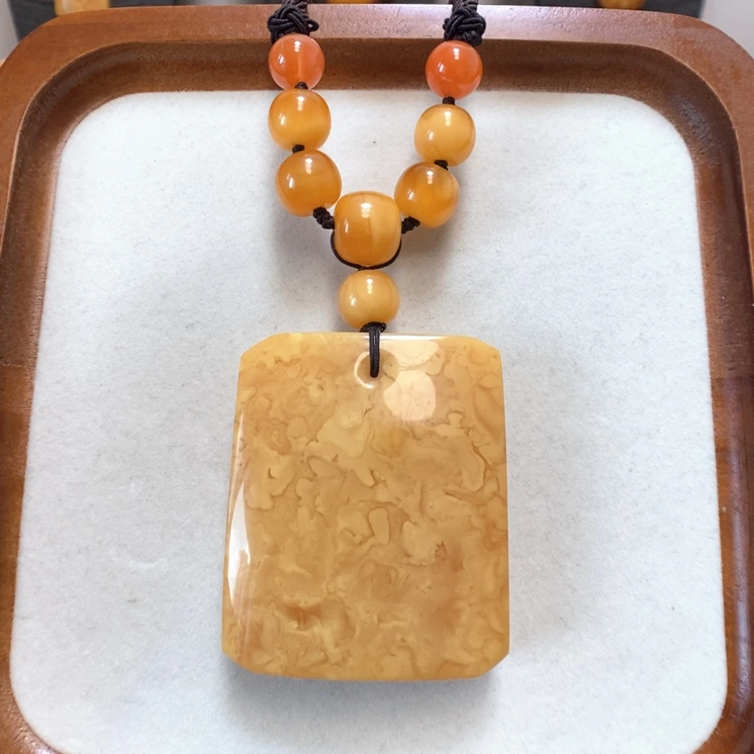 蜜蜡颈饰未镶嵌蜜蜡