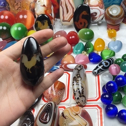 玛瑙/玉髓颈饰未镶嵌