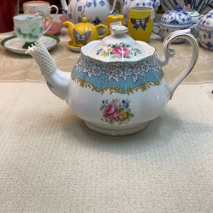 瓷片哈哈哈哈哈哈