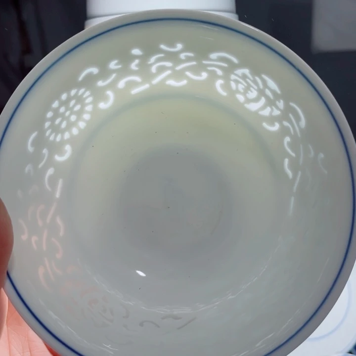 青花玲珑6寸面碗满雕双福双线