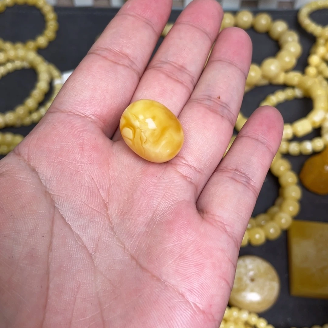 童***强蜜蜡未镶嵌裸石蜜蜡枣珠