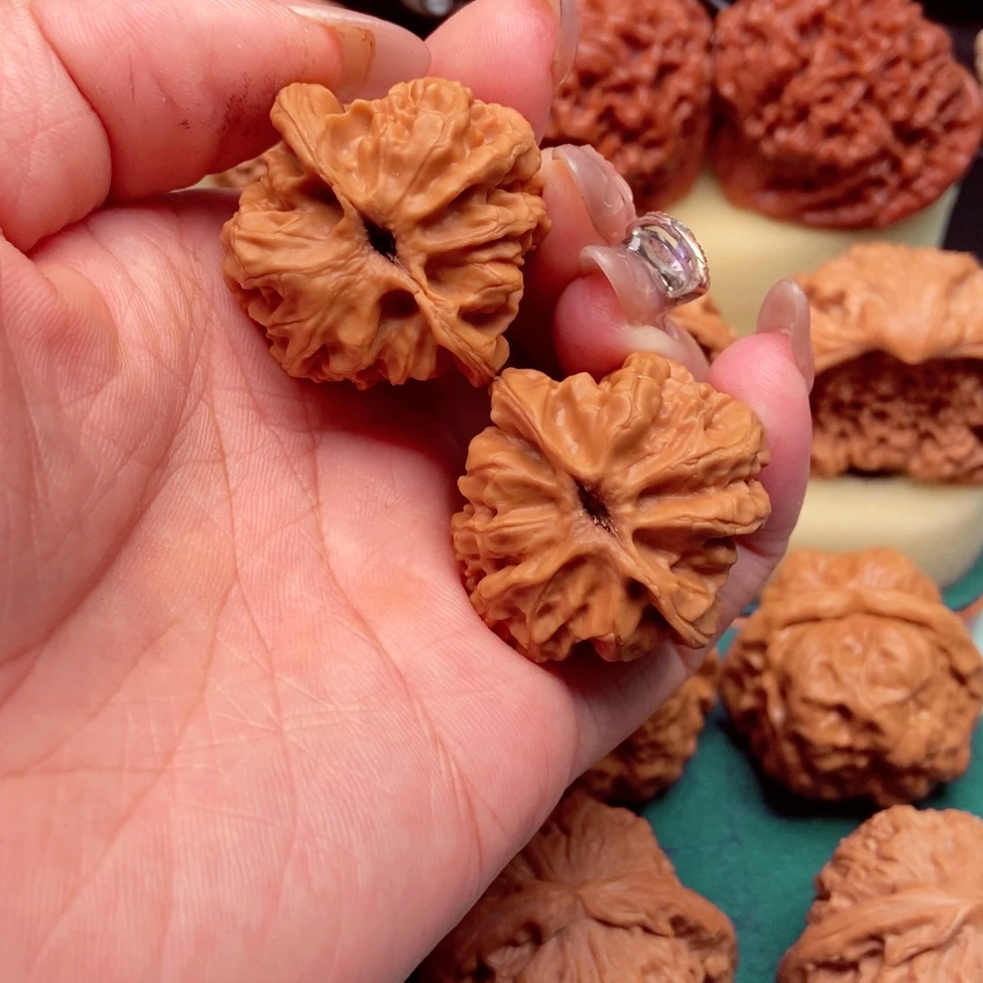 雅***趣吊坠文玩核桃蓟县梨木台35