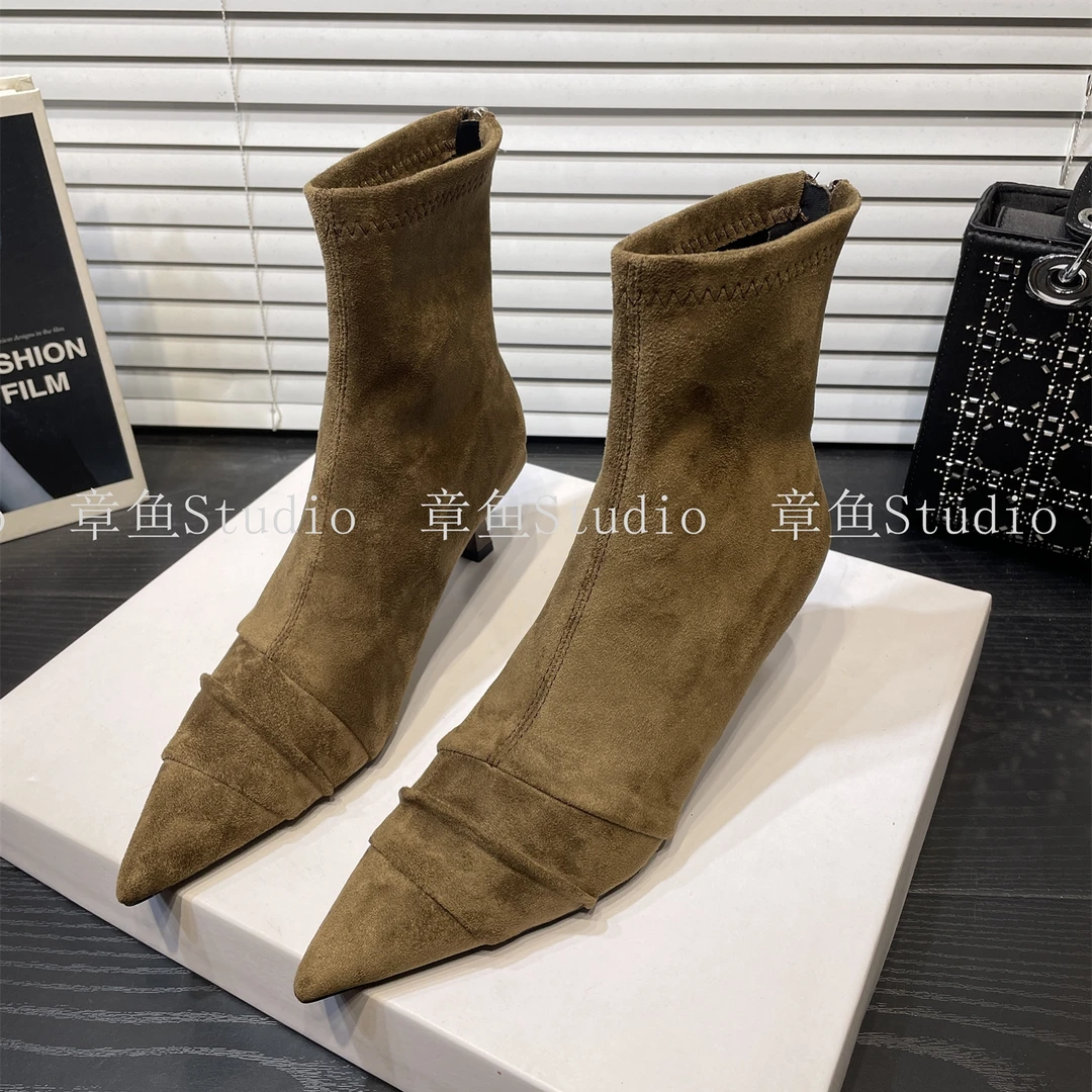 秋冬复古！棕色绒面尖头高跟短靴女秋冬细跟绒面弹力瘦瘦靴子