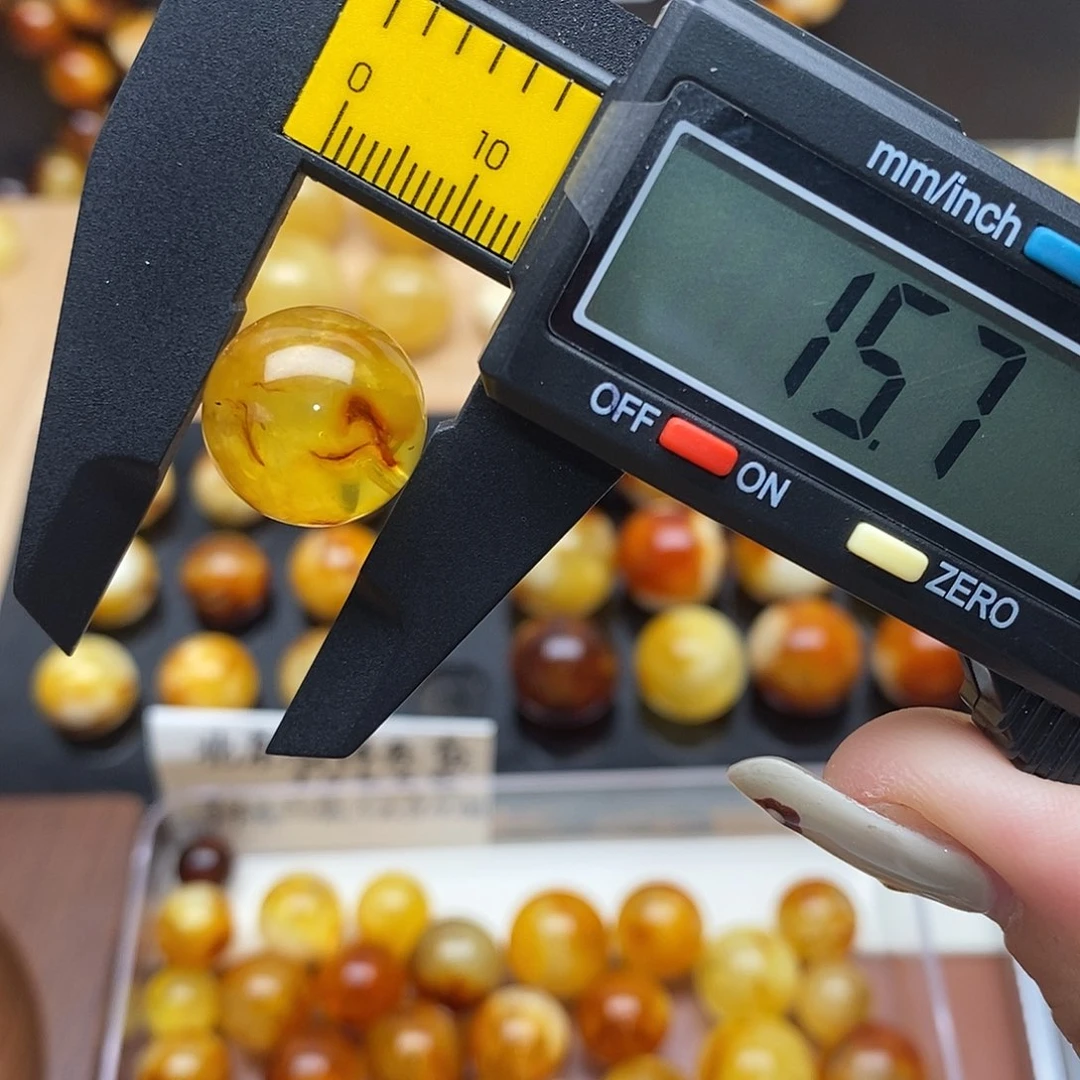 裸石琥珀未镶嵌蜜蜡637