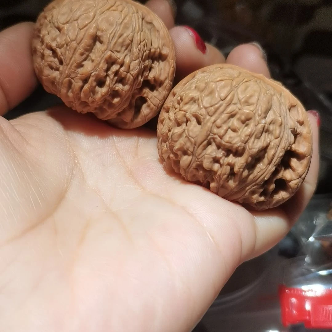 猴头核桃吊坠44泥鳅背