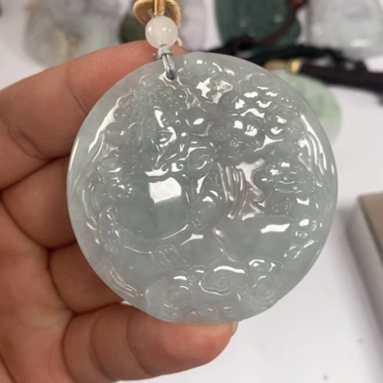 颈饰未镶嵌翡翠翡翠