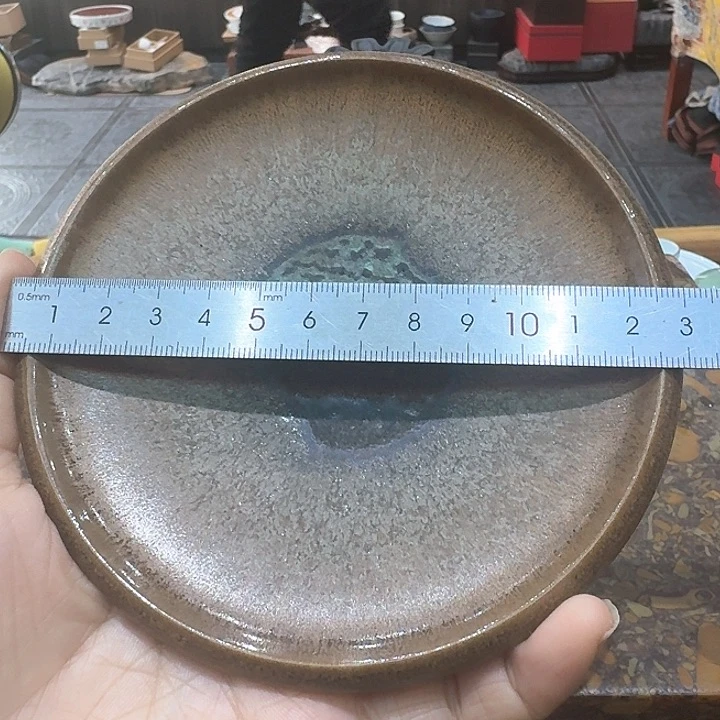 陶烧壶承一个。。品茗