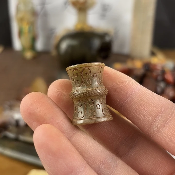 和田玉挂件未镶嵌沉**金