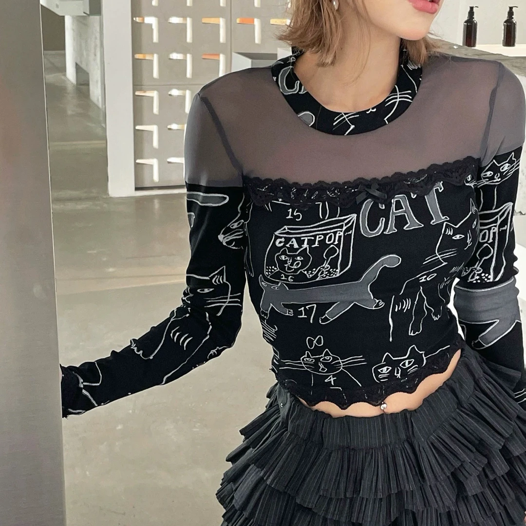 深圳MMOUHUO新款甜酷风穿搭趣味猫咪涂鸦印花网纱T恤