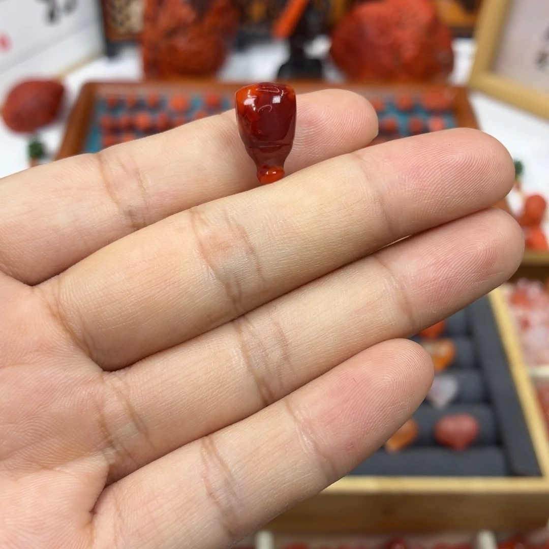 南红玛瑙未镶嵌颈饰