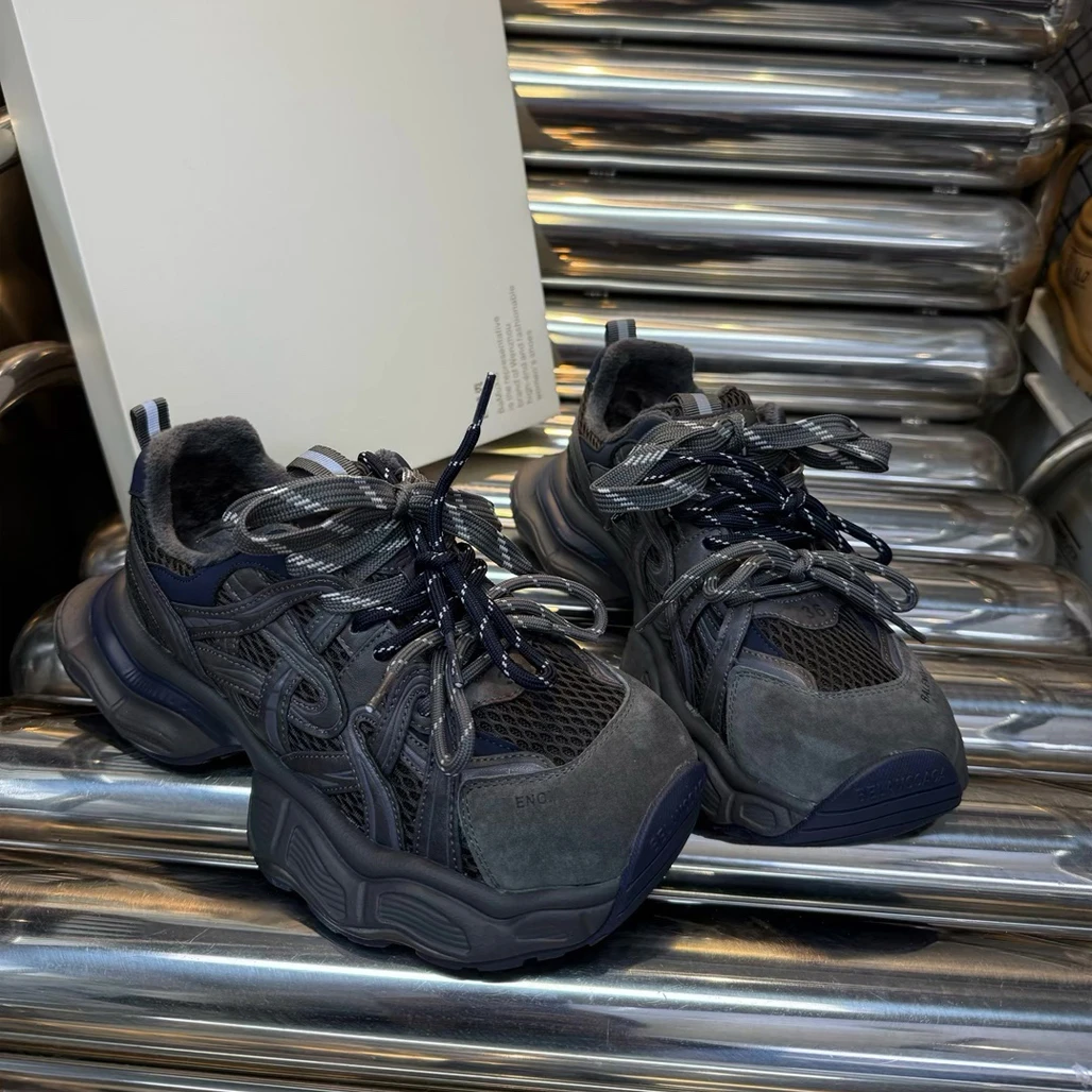 老爹鞋女网红款2025秋冬加绒新款休闲运动鞋百搭厚底增高爆款女鞋