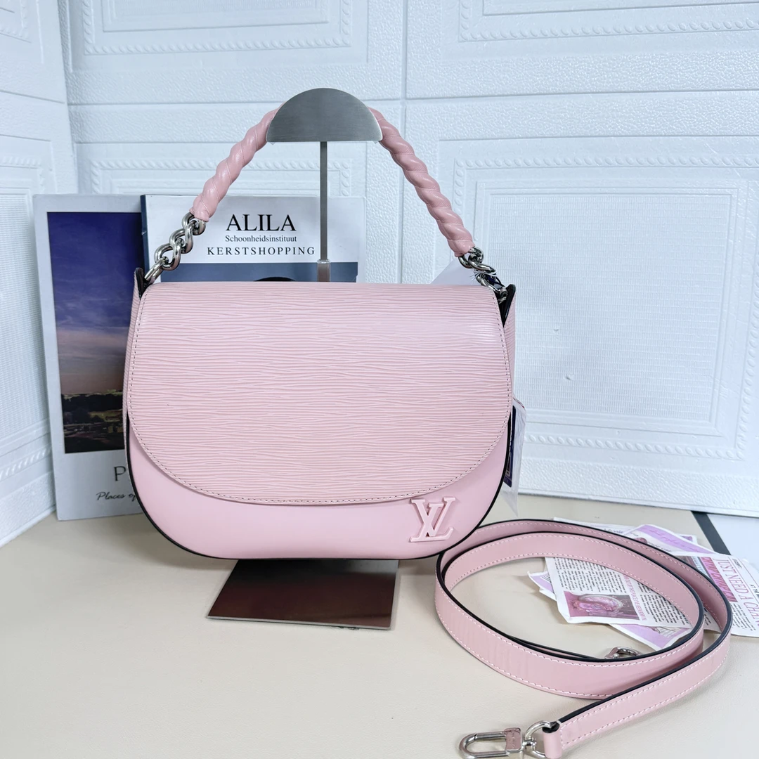 95新 LouisVuitton/路易威登 粉色水波纹luna手提斜挎包
