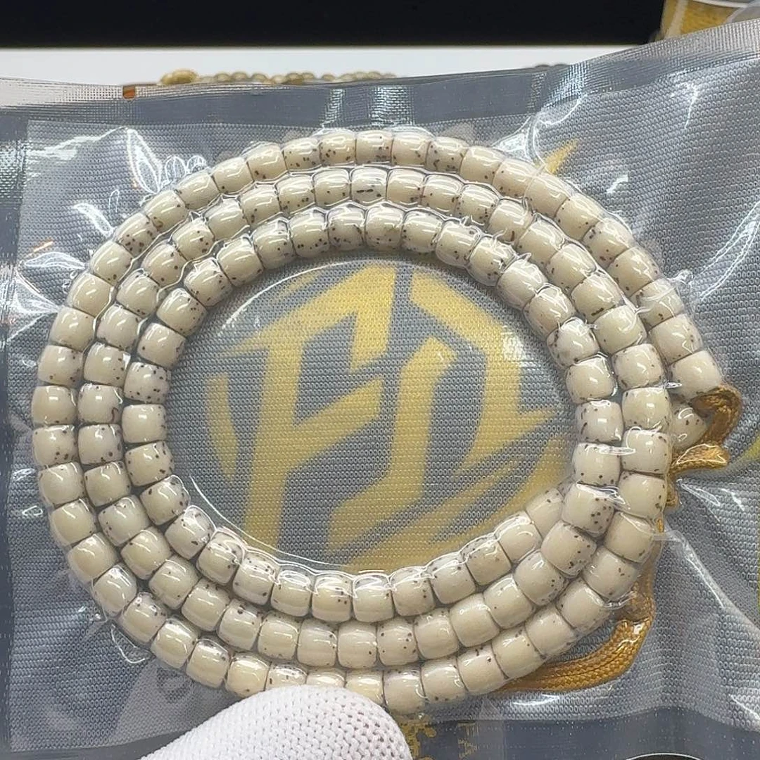 星月菩提吊坠219梵天冰白石玉河豚6直切108