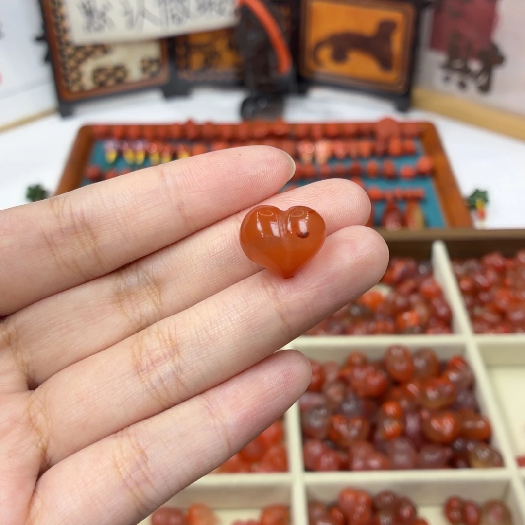南红玛瑙未镶嵌配饰南红屁桃