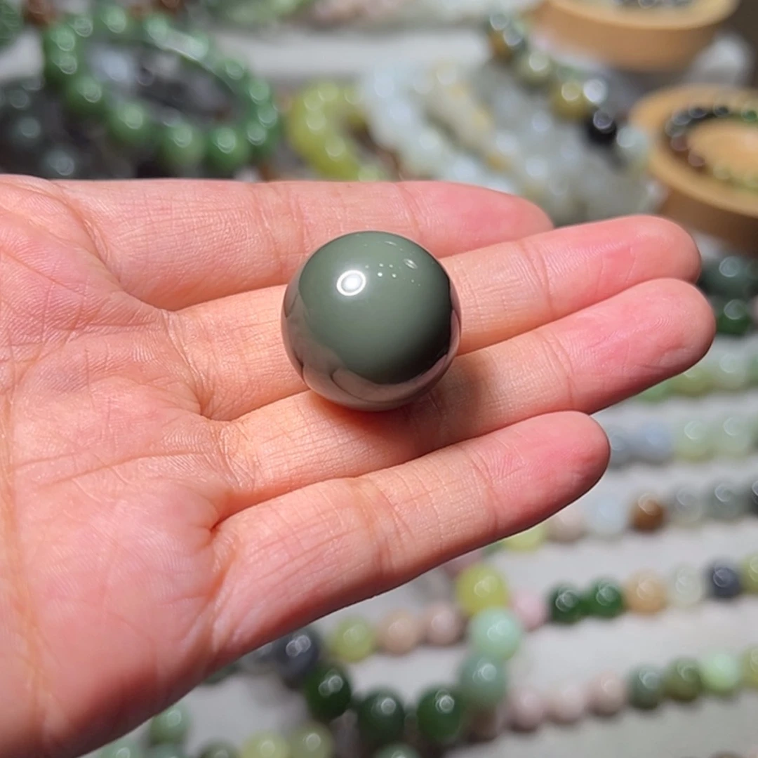 【闪购商品】未镶嵌和田玉珠宝奇石沙枣青猫眼21mm