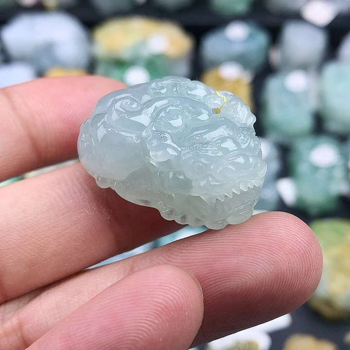 翡翠未镶嵌颈饰天然缅甸翡翠招财貔貅吊坠
