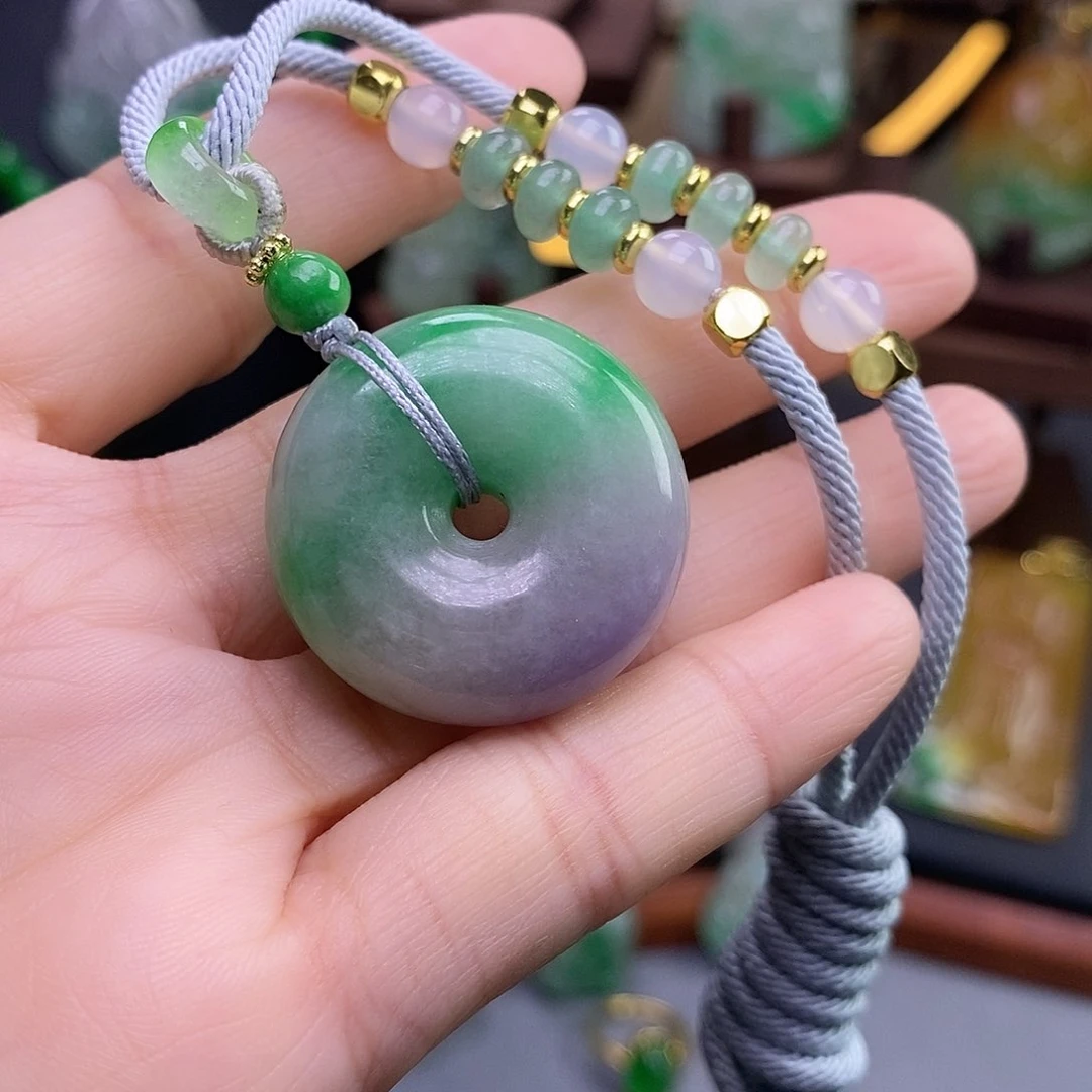 吊坠(赠链)未镶嵌翡翠