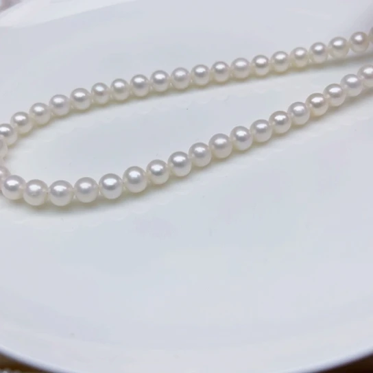 淡水珍珠颈饰未镶嵌