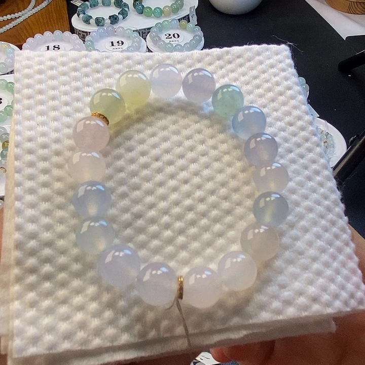 定制翡翠未镶嵌翡翠卡10-11