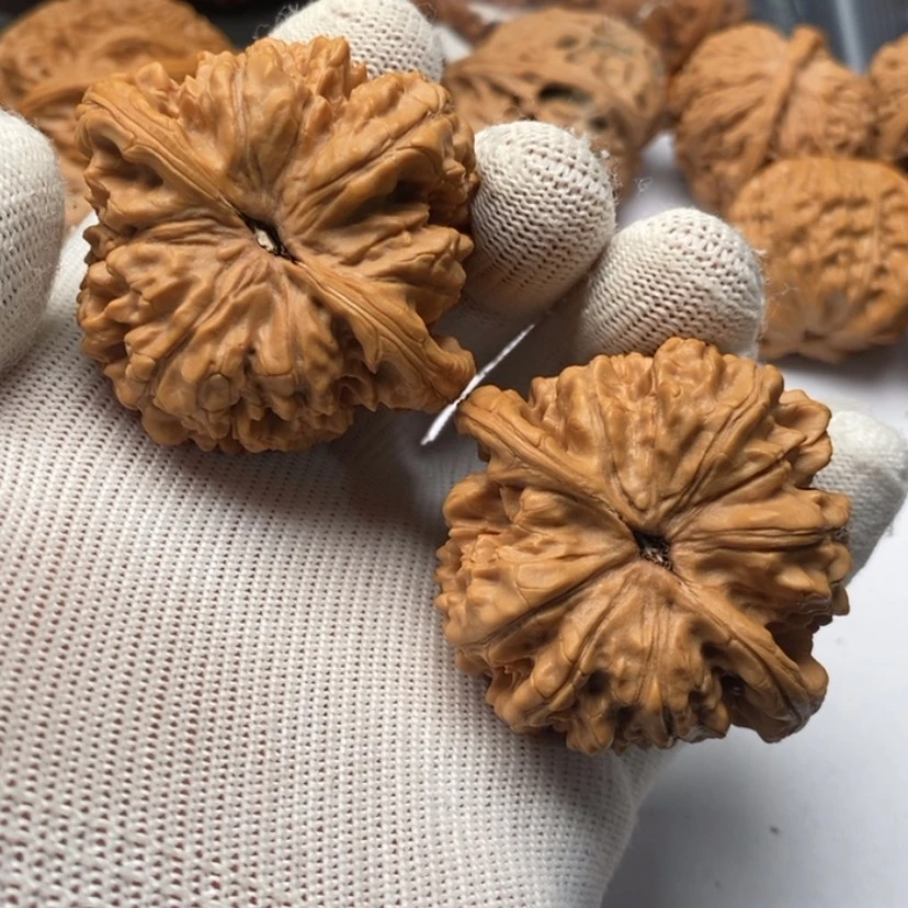 【闪购商品】文玩核桃吊坠青*15官帽