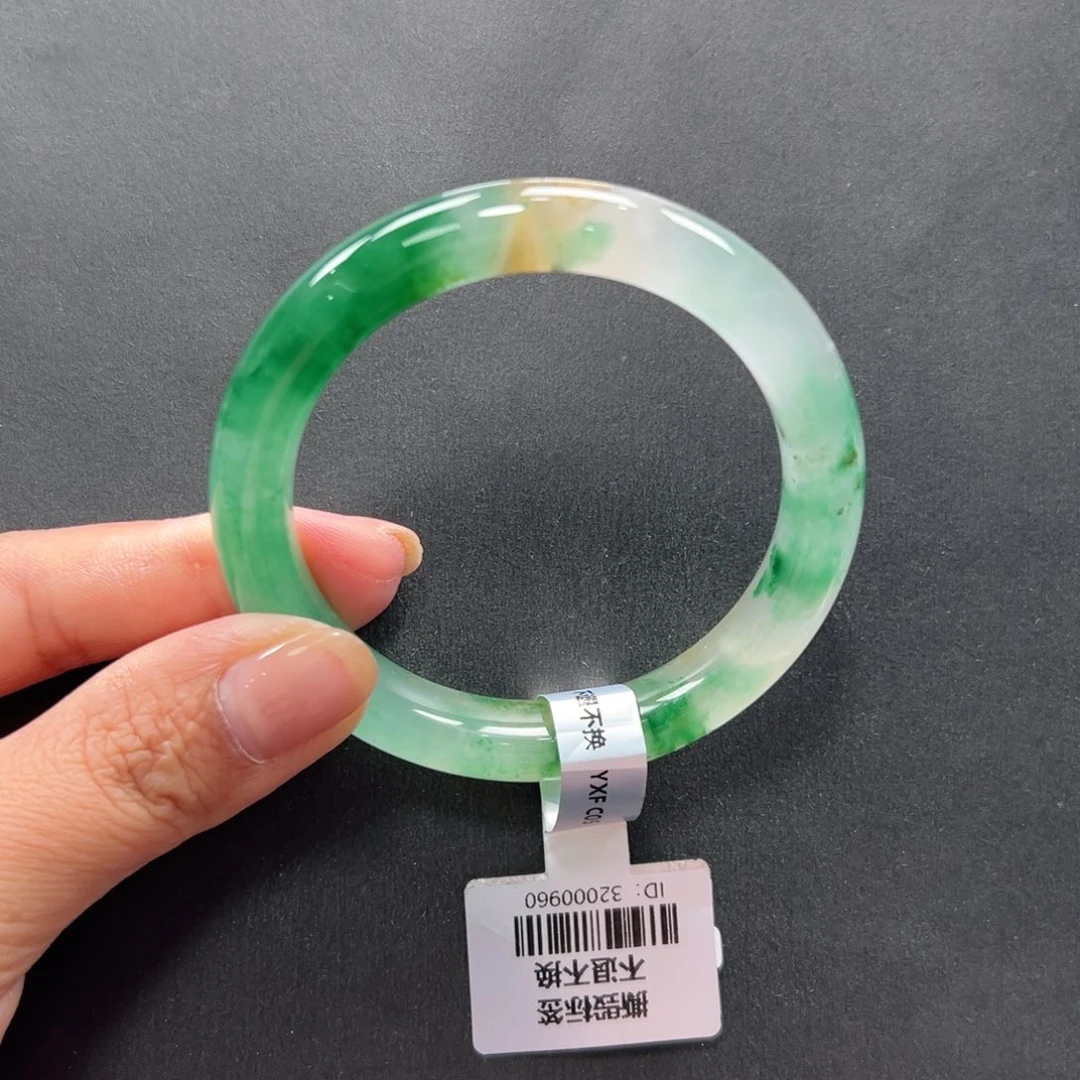 石英质玉未镶嵌手镯+玲玲54