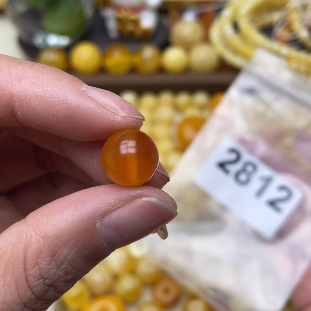 蜜蜡珠宝奇石未镶嵌皮坑11.7