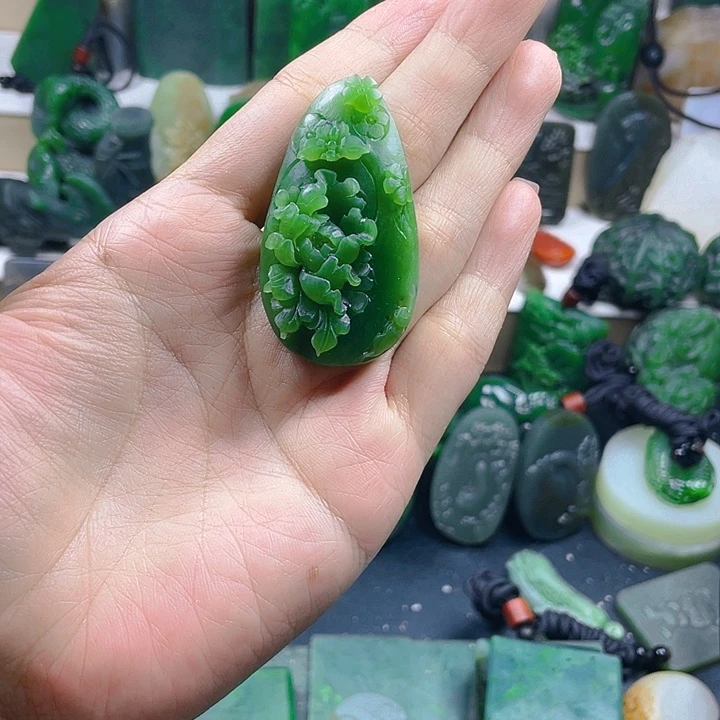 晨***曦未镶嵌和田玉珠宝半成品