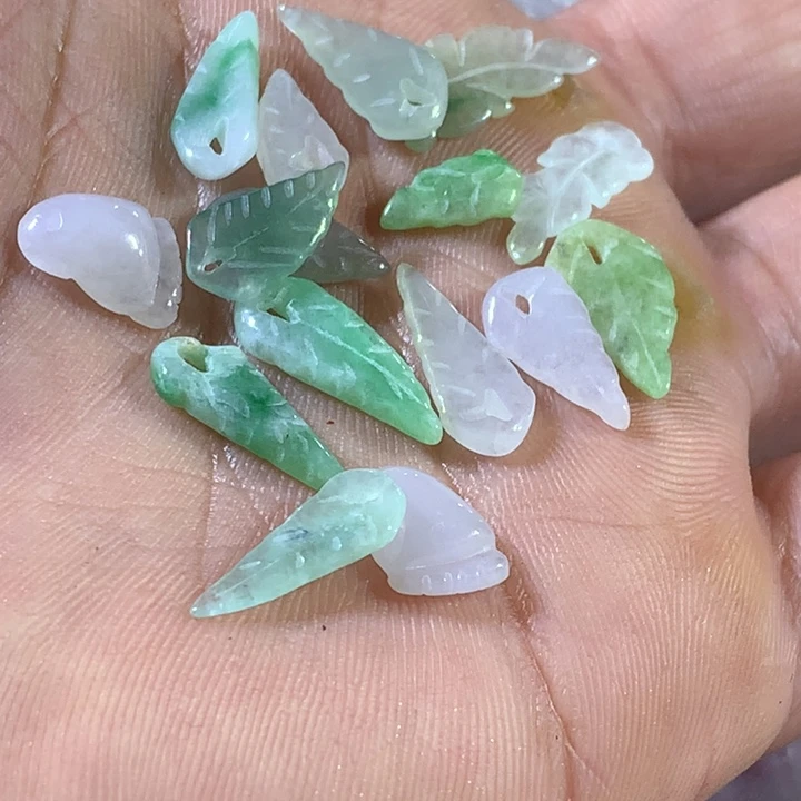 翡翠未镶嵌颈饰翡翠一手不退