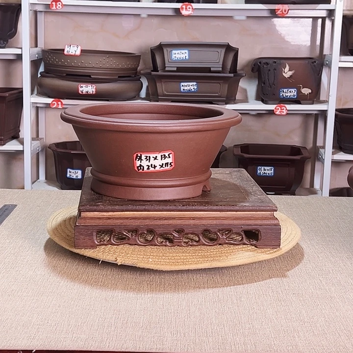 紫砂花盆紫砂花盆