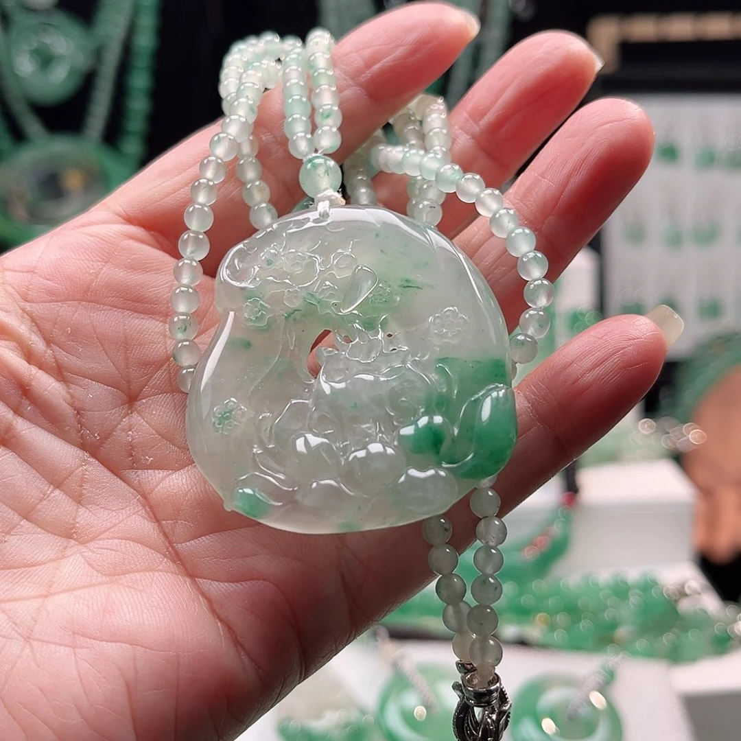 欧***°吊坠(赠链)合金石英质玉