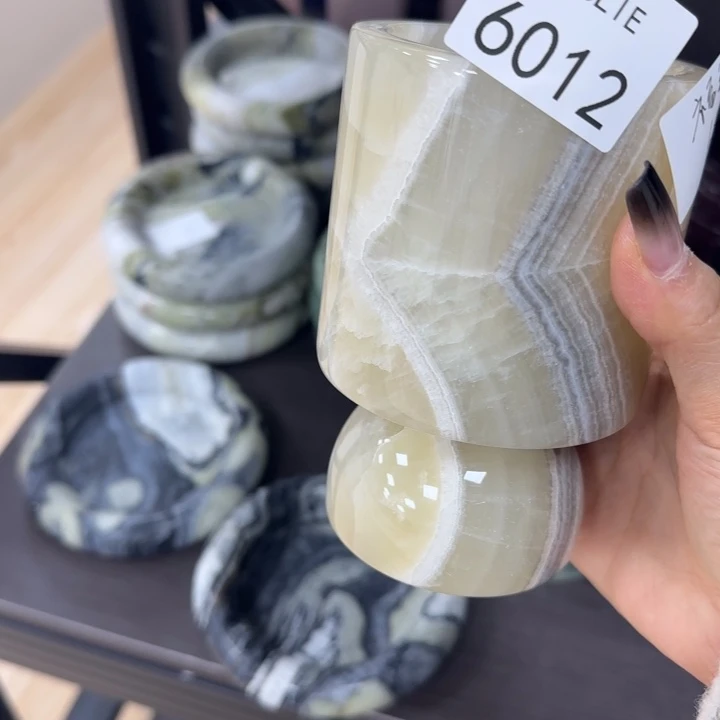 咖***糖Yy6012。。。。。。。。漏
