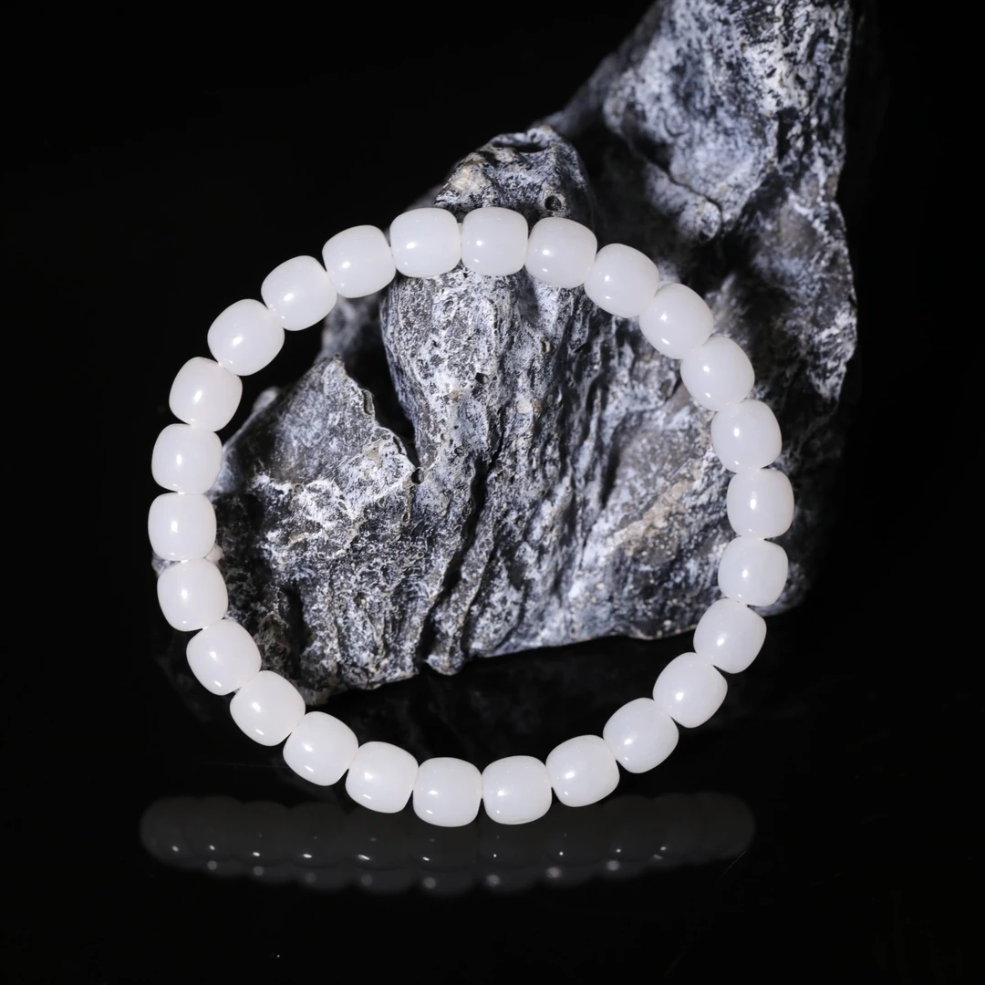 白玉老型手串 约7.8mm左右约22g左右 S1125-09