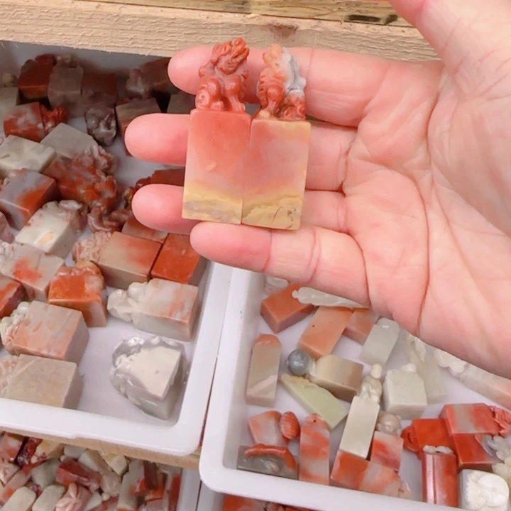 老挝石0000000000000000