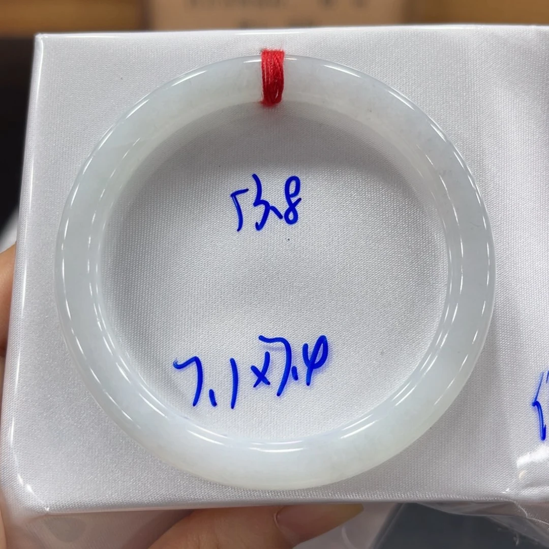 未镶嵌手镯翡翠翡翠