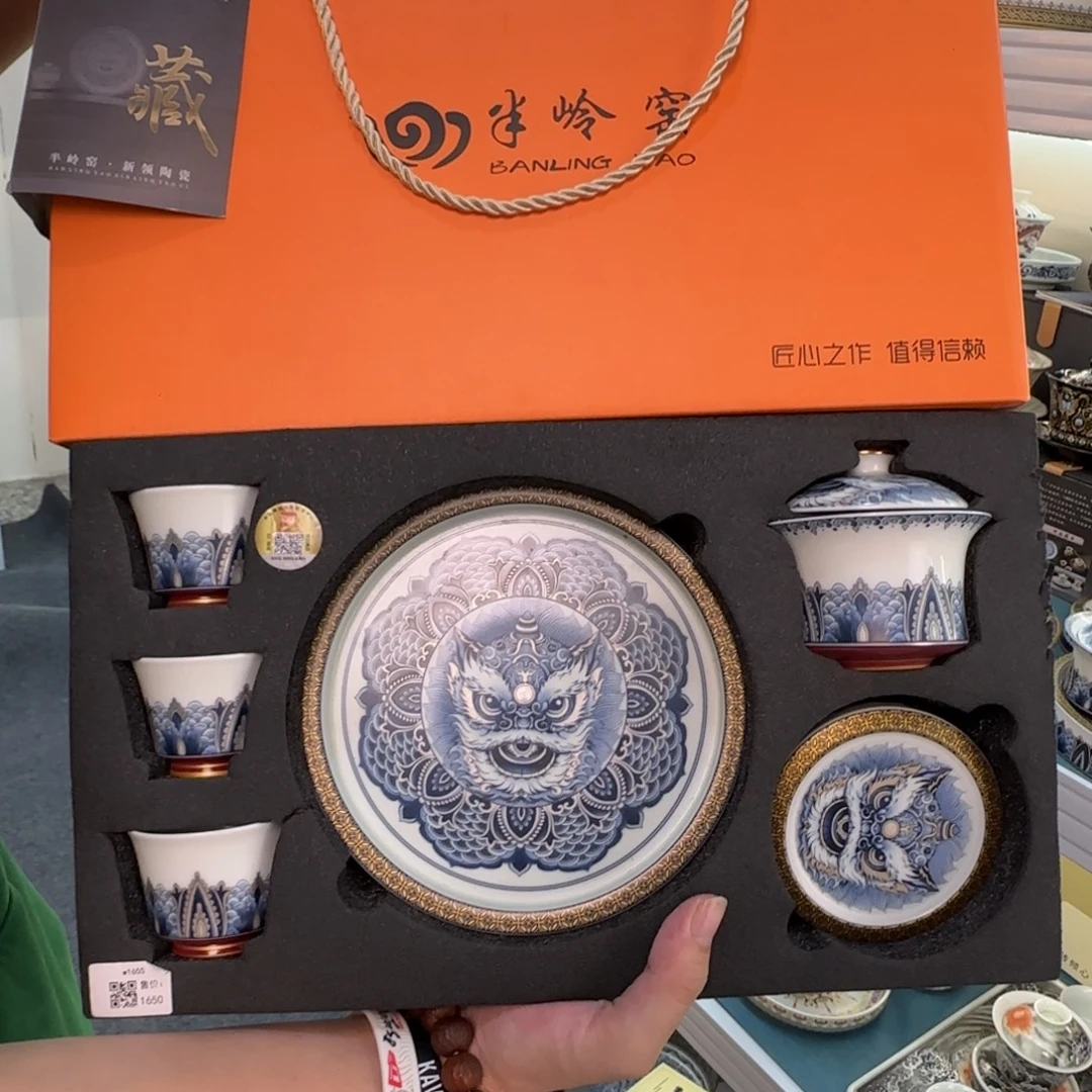 这些盖碗真好看！！！