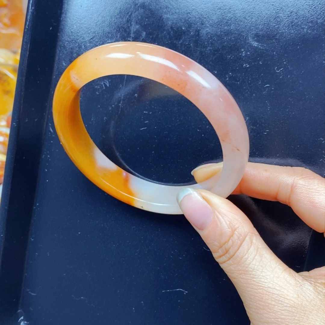未镶嵌石英质玉（黄龙玉）吊坠(不含链)
