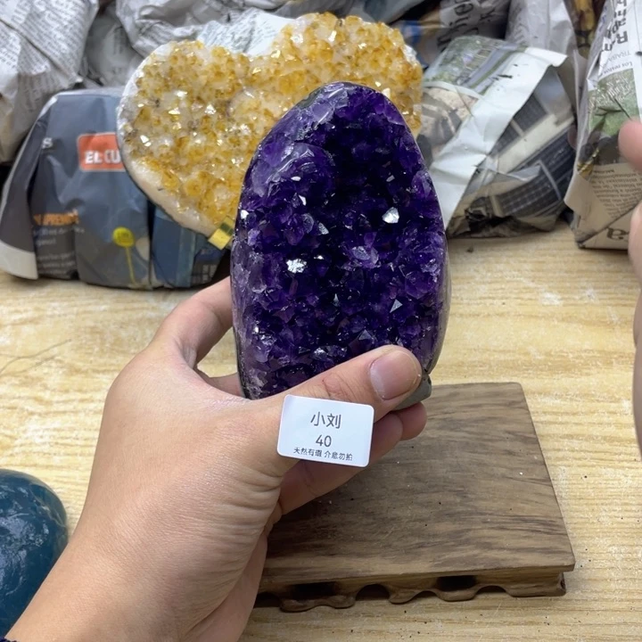 未镶嵌大型摆件（非配饰）水晶