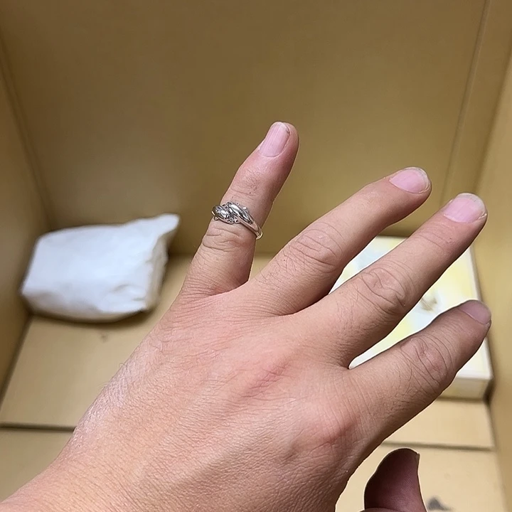 满25包邮。 不退不换.中古品默认瑕疵