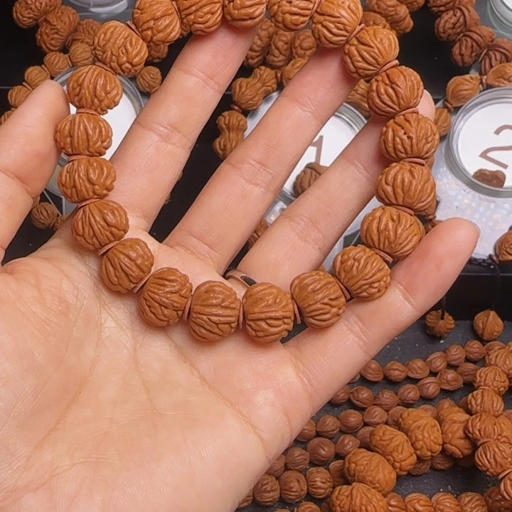 手串桃核龙纹桃核