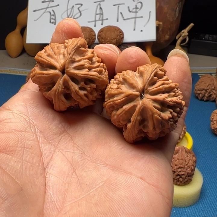 快***醒文玩核桃吊坠大沽石全品无修