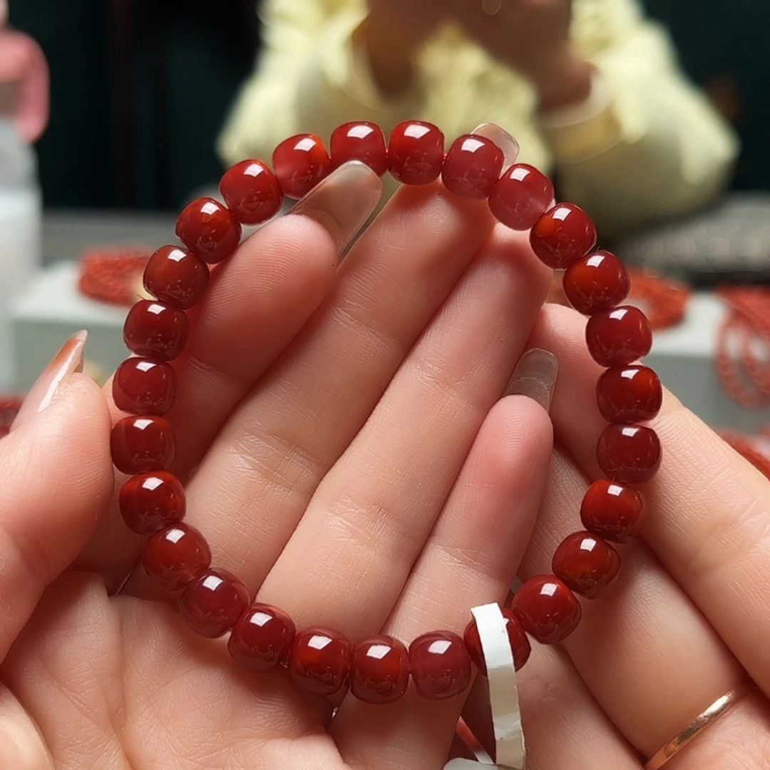 南红玛瑙未镶嵌珠宝奇石