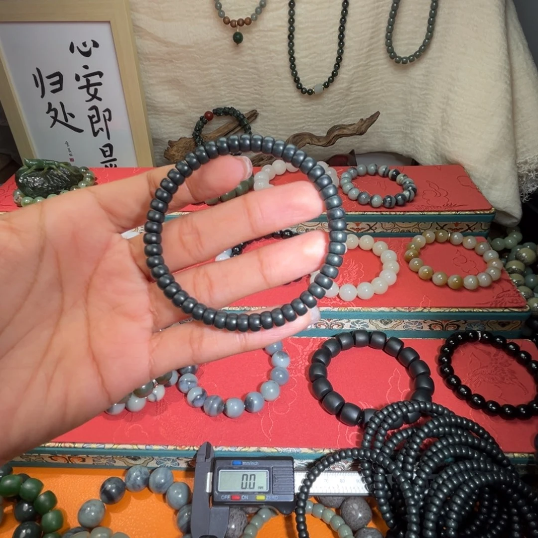 和田玉手链未镶嵌