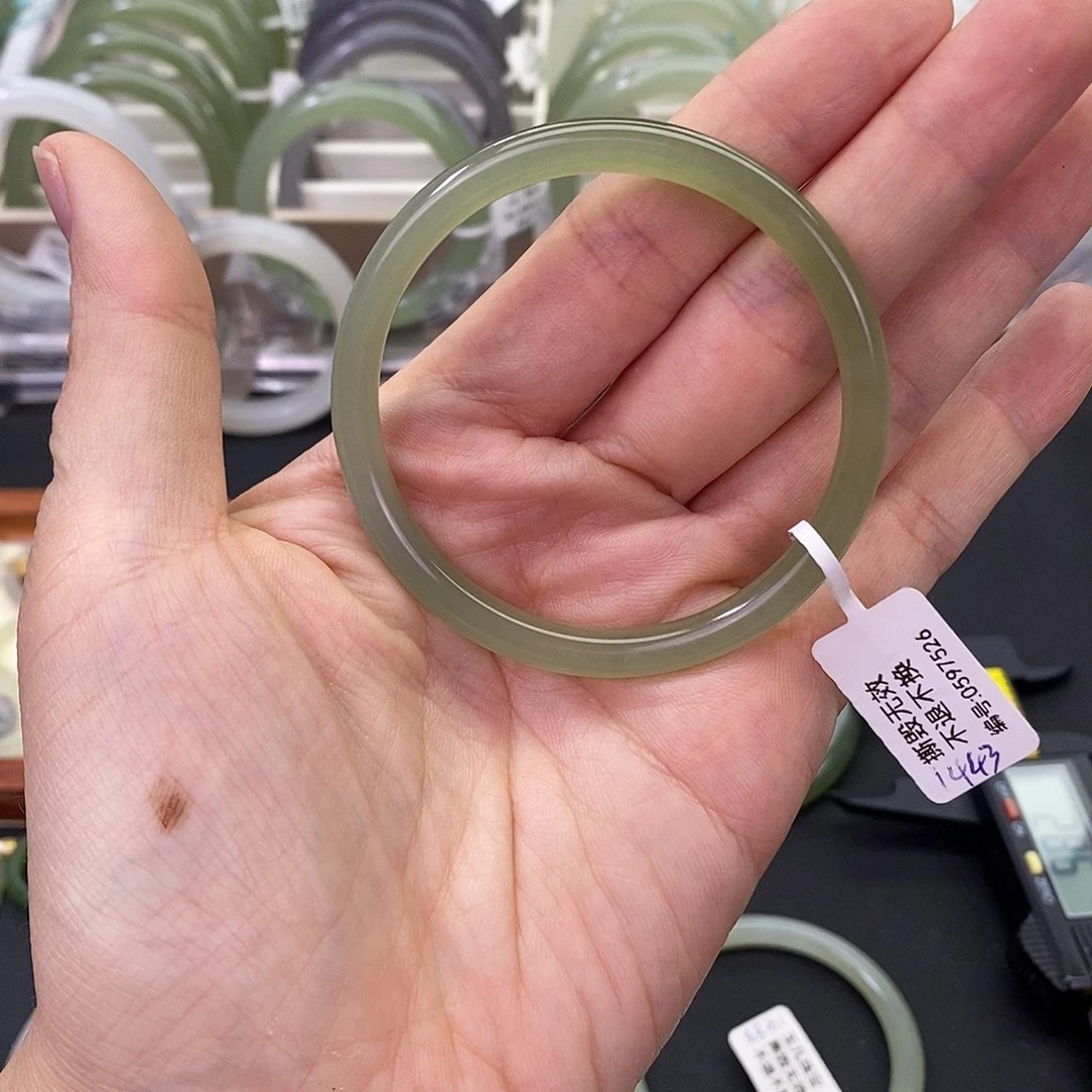 和田玉未镶嵌珠宝奇石5253