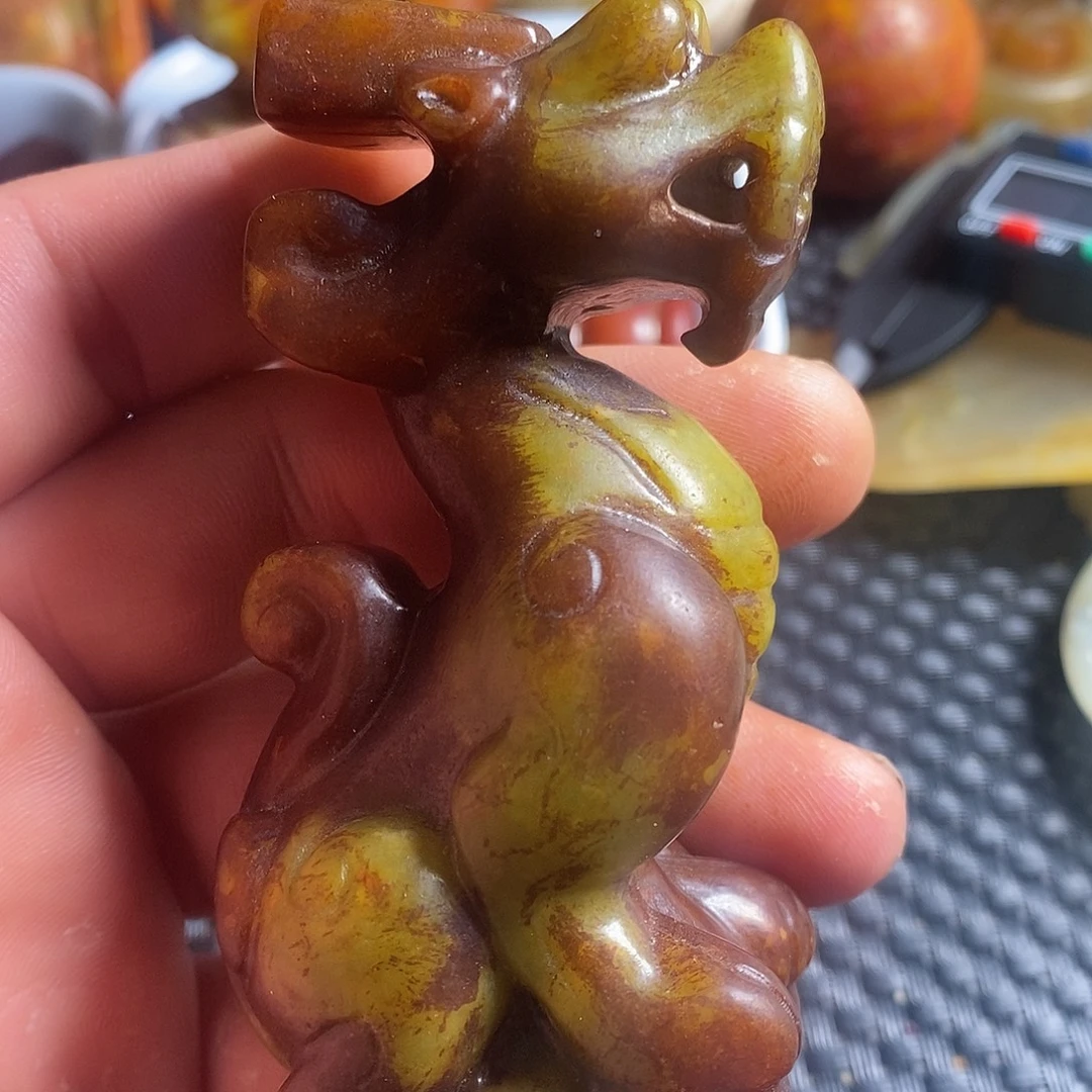 蛇纹石玉合金颈饰