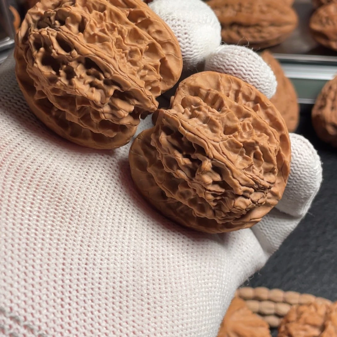 吊坠文玩核桃苹果园