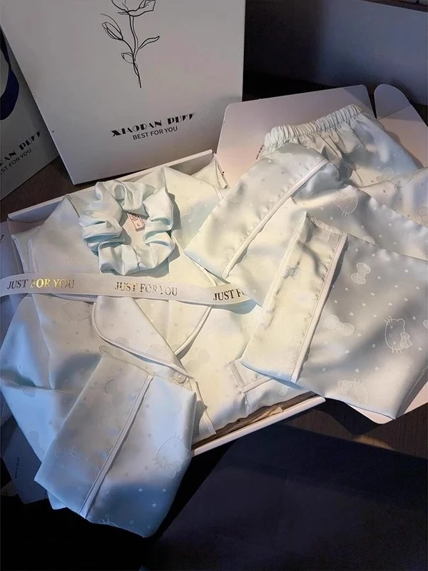 高级感轻奢甜美hellokitty冰丝睡衣女春夏款开衫家居服套装可外穿