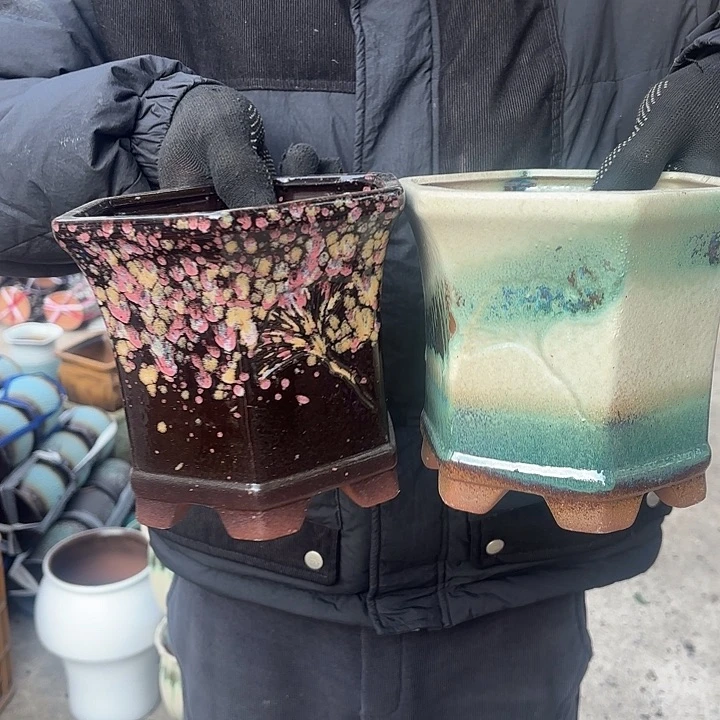 红陶六方两个色口径18高度16