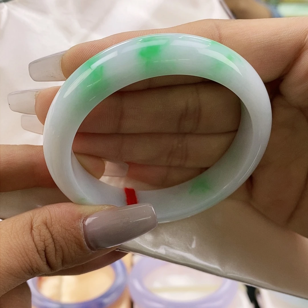 【闪购商品】未镶嵌手镯翡翠