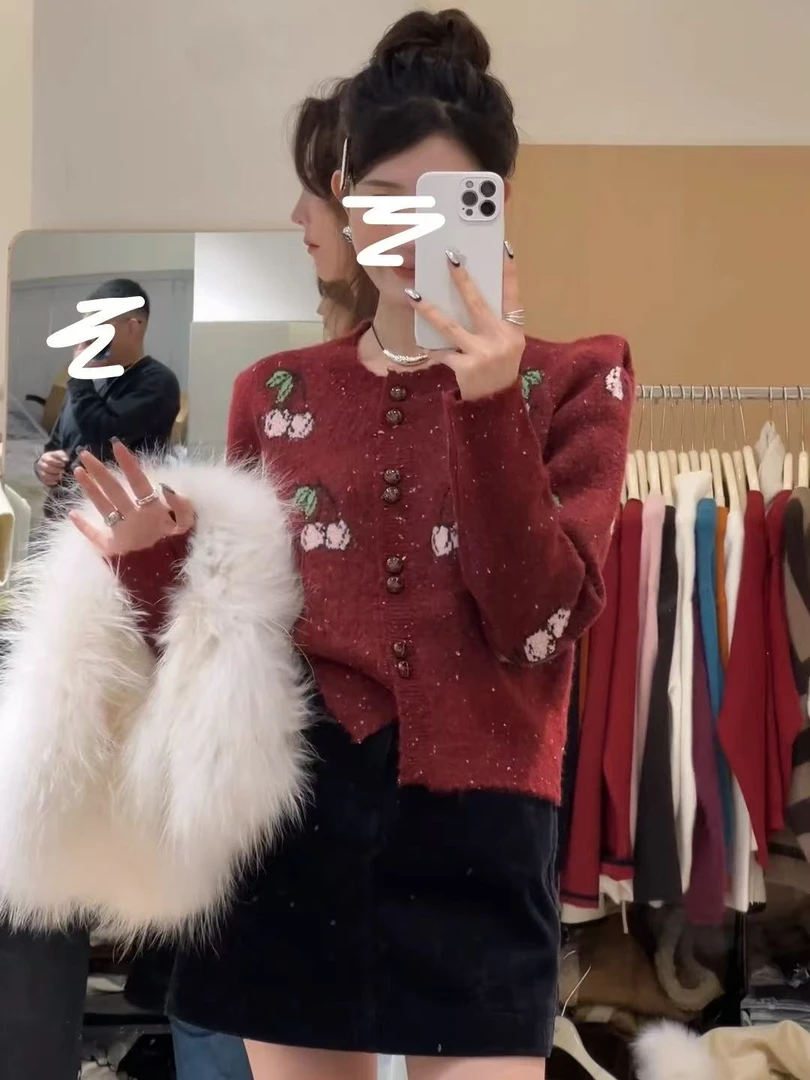 小妳XiaoNi———（冬款樱桃毛衣1340399）