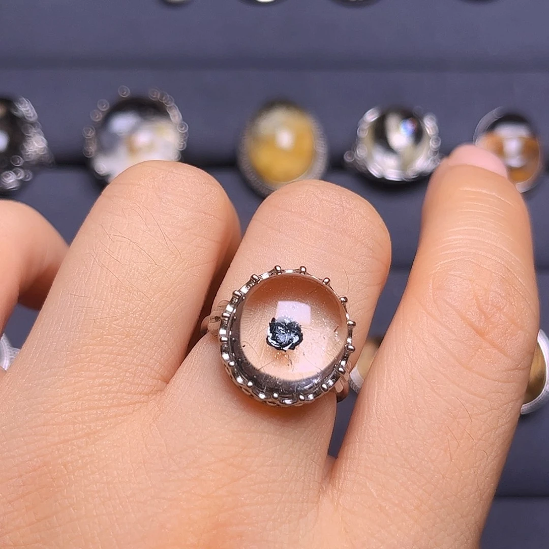 丽***姐水晶戒指银S925镶嵌天然